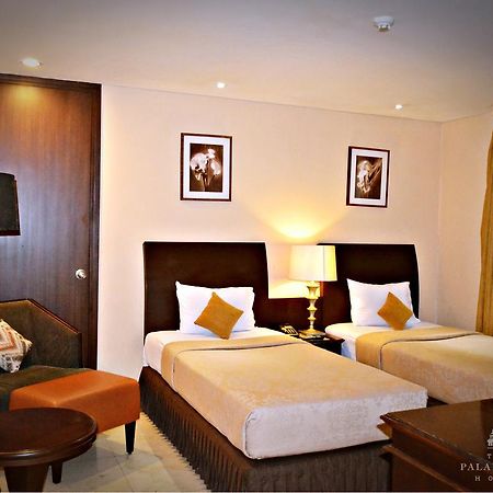 The Palais Hotel Dago Bandung Esterno foto