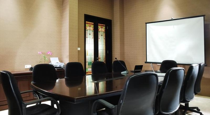 The Palais Hotel Dago Bandung Esterno foto