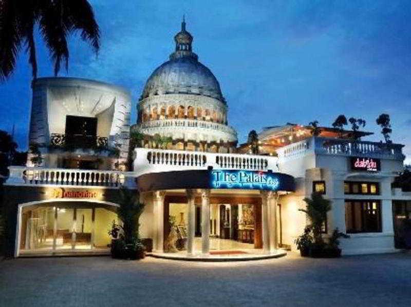 The Palais Hotel Dago Bandung Esterno foto